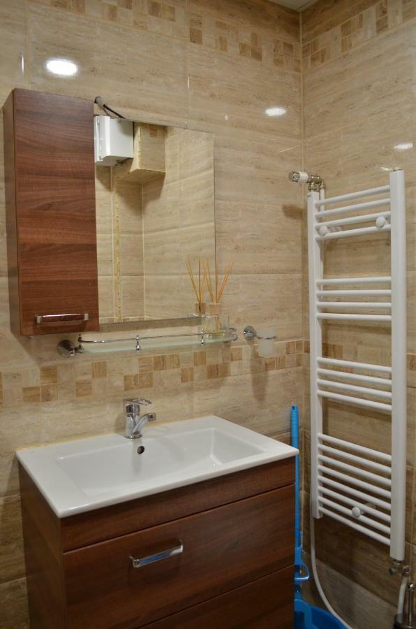 Luxury Apartment Near Varna, Located In Targovishte Exterior photo
